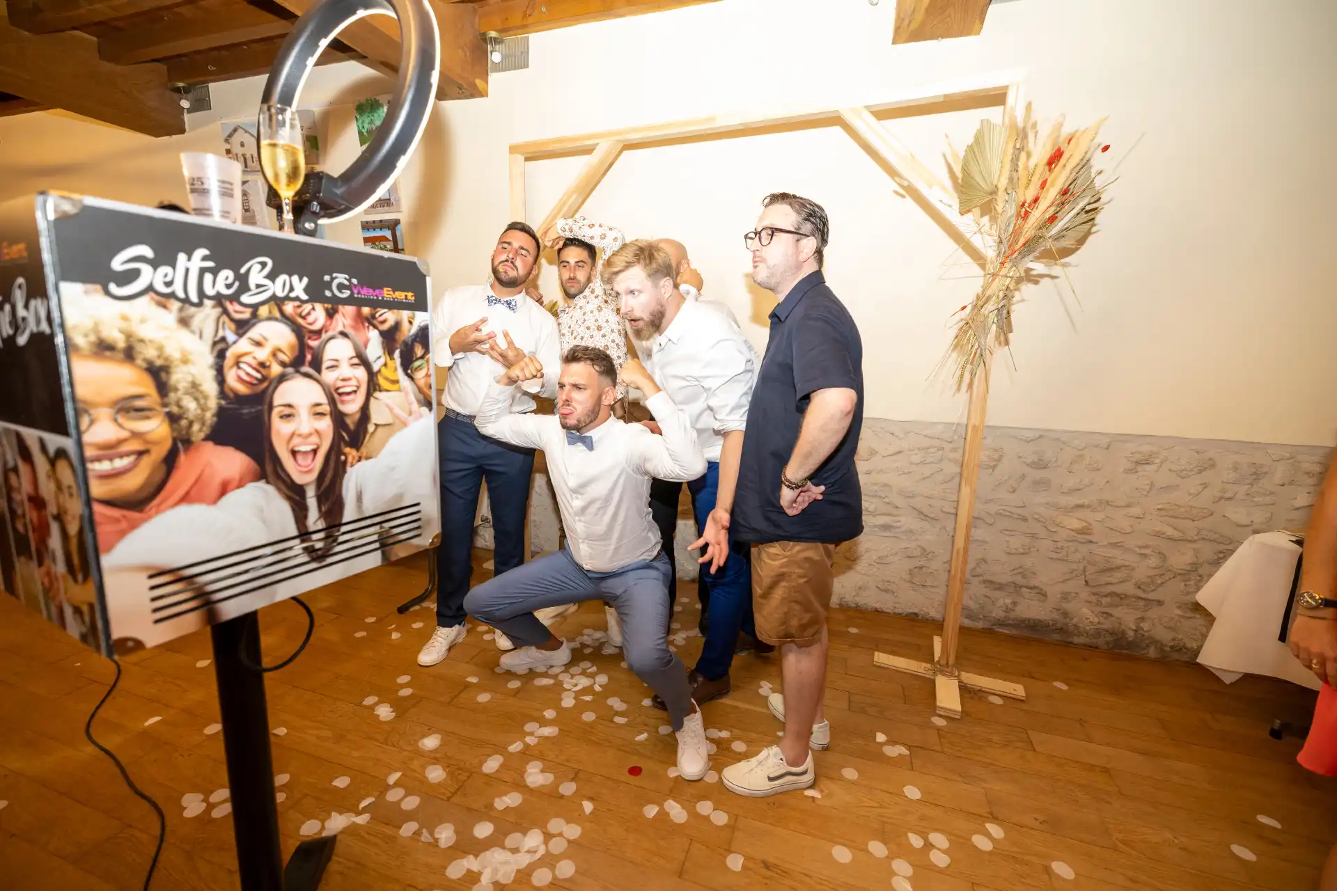 Selfie Box – borne à selfie pour mariage